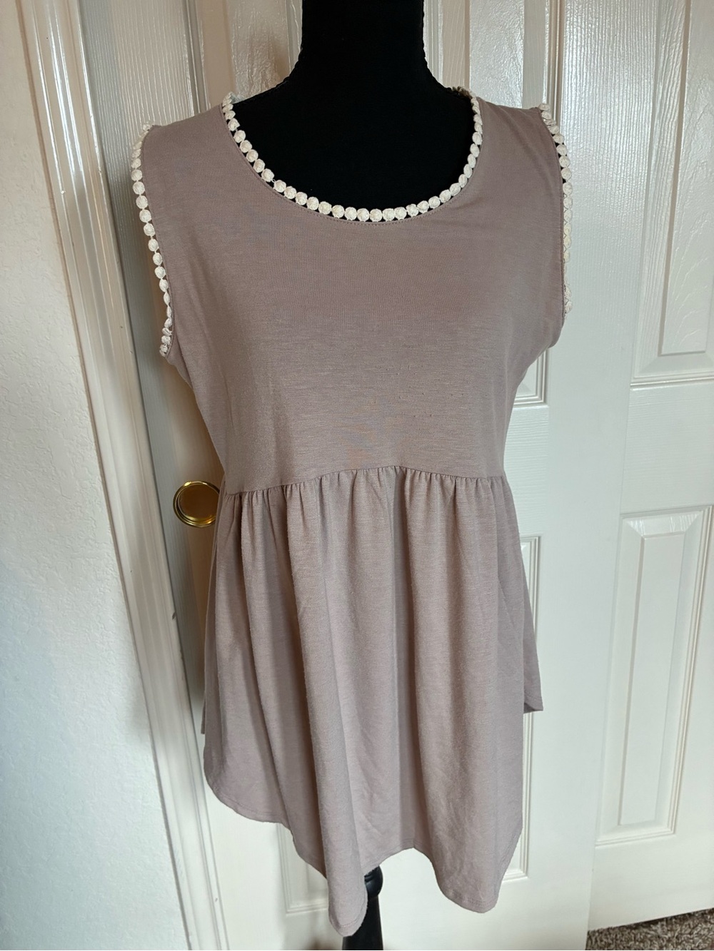 Zenana Outfitters Taupe Sleeveless Peplum Top with White Trim